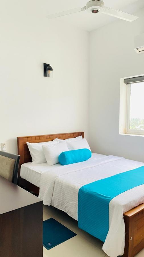 Luxe Highway Residencies Apartment Kottawa